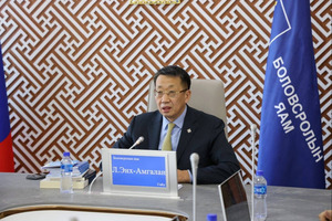 Л.Энх-Амгалан: Цалинтай холбоотой зурсан энэ хоёр тушаалыг бэлдсэн, хянасан, зөвшөөрсөн бүх хүнд хариуцлага тооцно